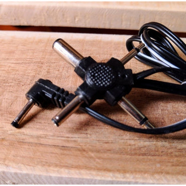 Adaptador De Corriente Ajustable 1.5 A 12v De 500 Mah