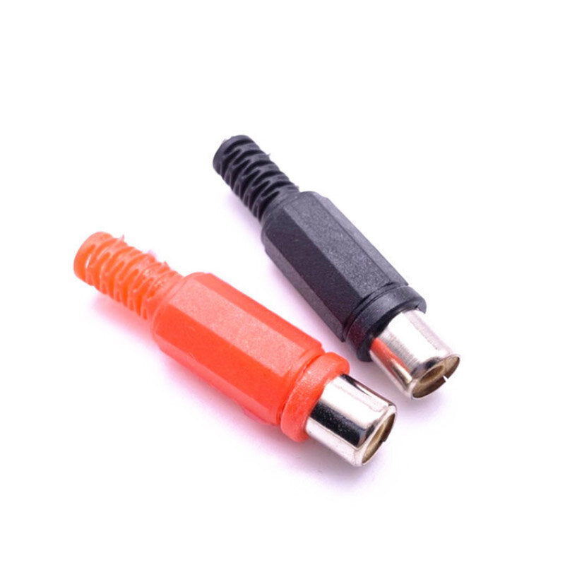 Plug y convertidores de sonido